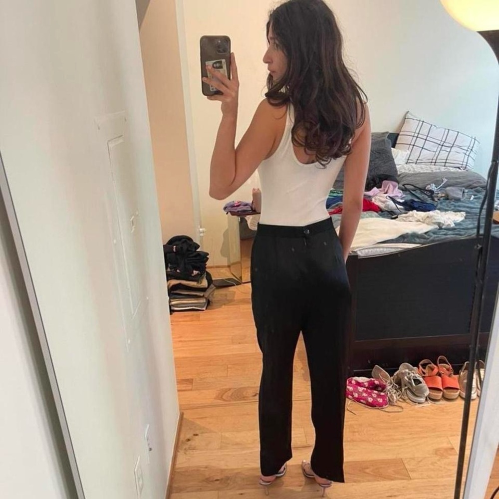 Chic Black Women's Trousers - Picture 3 of 4